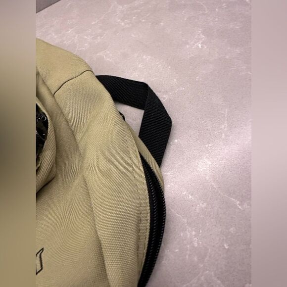 Jansport mini backpack - Picture 5 of 6